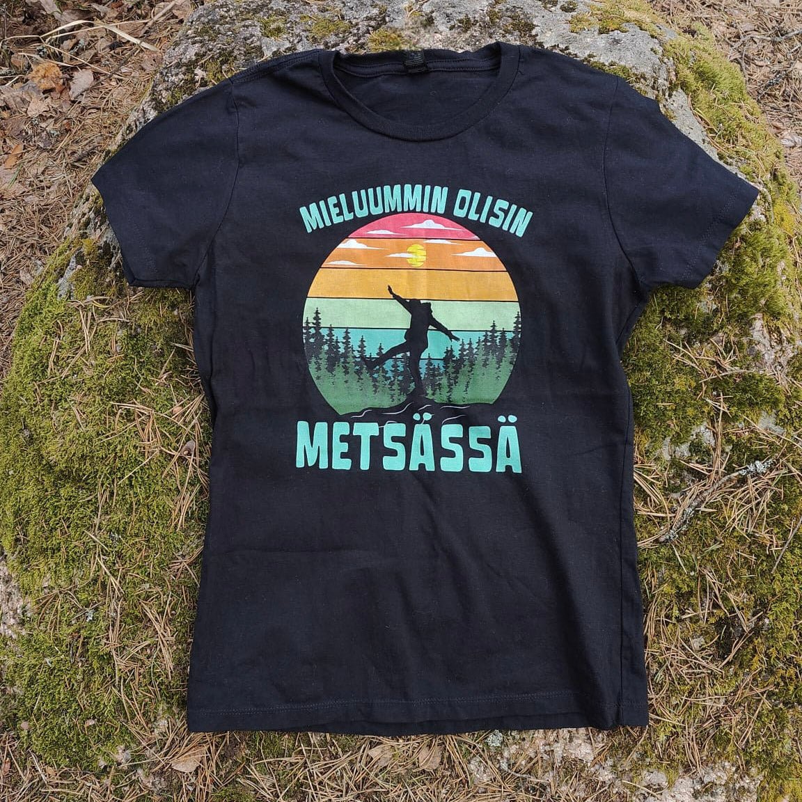 Mieluummin olisin- naisten t-paidat - Mun Paita